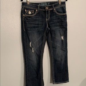 Hydraulic Capri Jeans